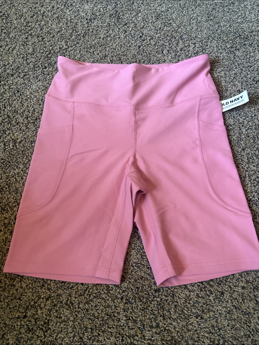 Old Navy Pink Mid-Rise Bike Shorts with Side Pockets (8 in inseam)